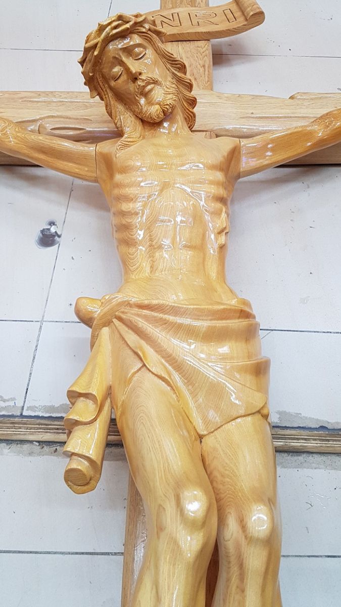 4 tuong go kich thuoc lon cho khach hang co nhu cau